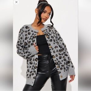 Fashion Nova Gray Leopard Print Sweater